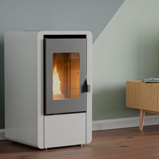 POTENZA GLOBALE
KW 7,0-3,1
CONSUMO ORARIO PELLET
Kg-h 1,4-0,7
DIAMETRO USCITA FUMI
80
CAPACITà SERBATOIO PELLET
AUTONOMIA
h 14-7
PESO
Kg 47